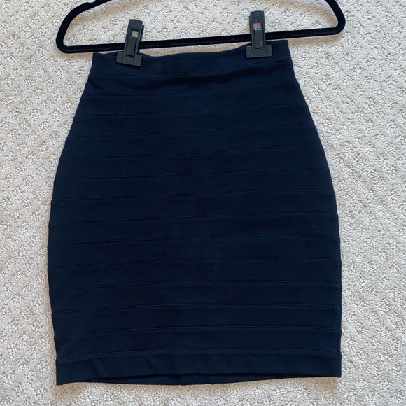 Express Dresses & Skirts - Womens pencil skirt
